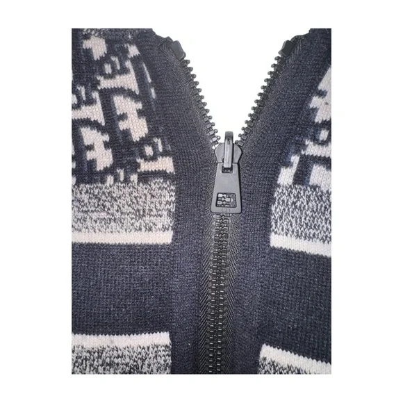 Dior Reversible Zipper Cardigan with Hood in Multicolor  Cashmere - Picture 15 of 15